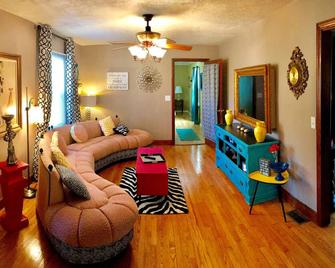 Shabby Chic - Blountville - Sala de estar