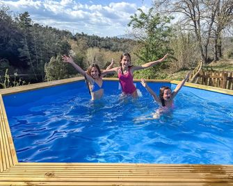 Casa Rural Can Ricós - El Mirador del Montseny - Vallgorguina