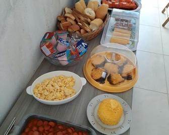 Hostel e Pousada Boa Vista - Recife - Buffet