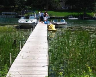 Cheboygan River front Home near Mullet Lake; Quiet, Private setting - Cheboygan - Outdoors view
