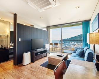 Relax Resort Hotel - Atami - Living room