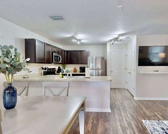 Brooksville Retreat! 3 Bed, 2 Bath! - Brooksville