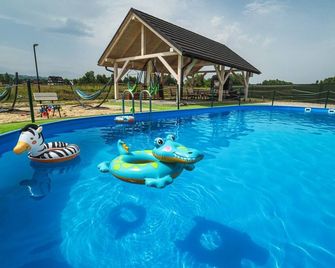 Apartamenty Sun & Snow Resorts A Bialka Tatrzanska - Białka Tatrzańska - Bể bơi