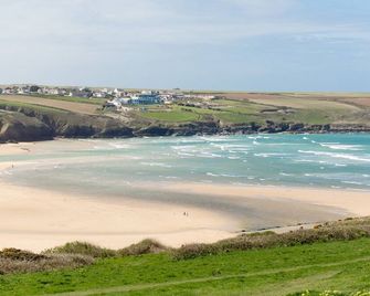 Cribbar View - Newquay