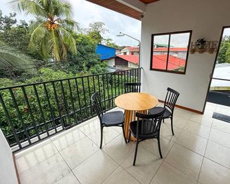Cabinas Tortuguero - Tortuguero - Balkón