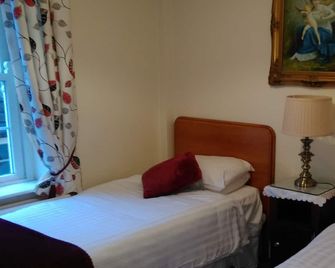 Fennessy's Hotel - Clonmel - Chambre