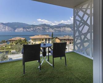 Wellness Hotel Casa Barca (Adult Only) - Malcesine - Balcón