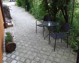 Pensiunea Caramell - Cluj Napoca - Patio