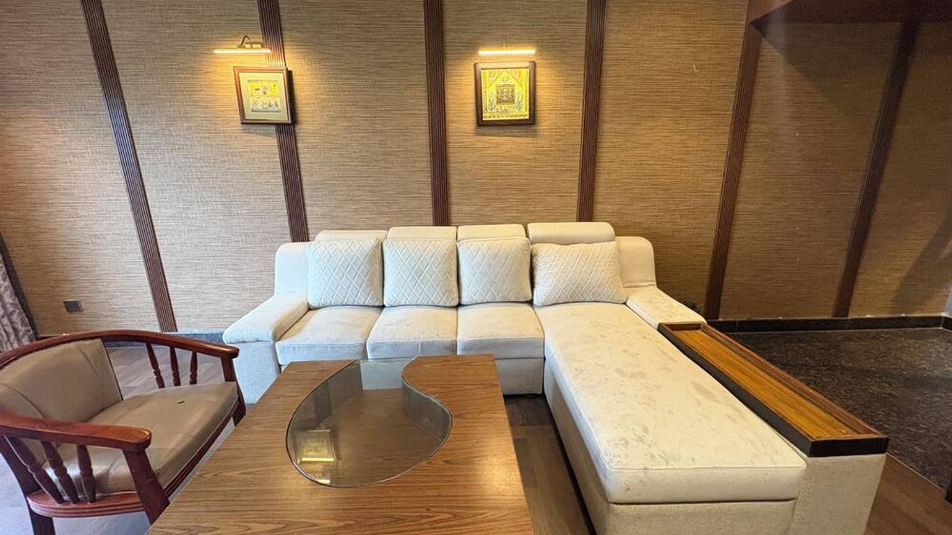 هوتل جولدن بالاس