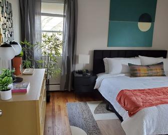 2chicago Train 1mi/Wifi/King/Free Parking/Fox River Bike Trail - Geneva - Chambre