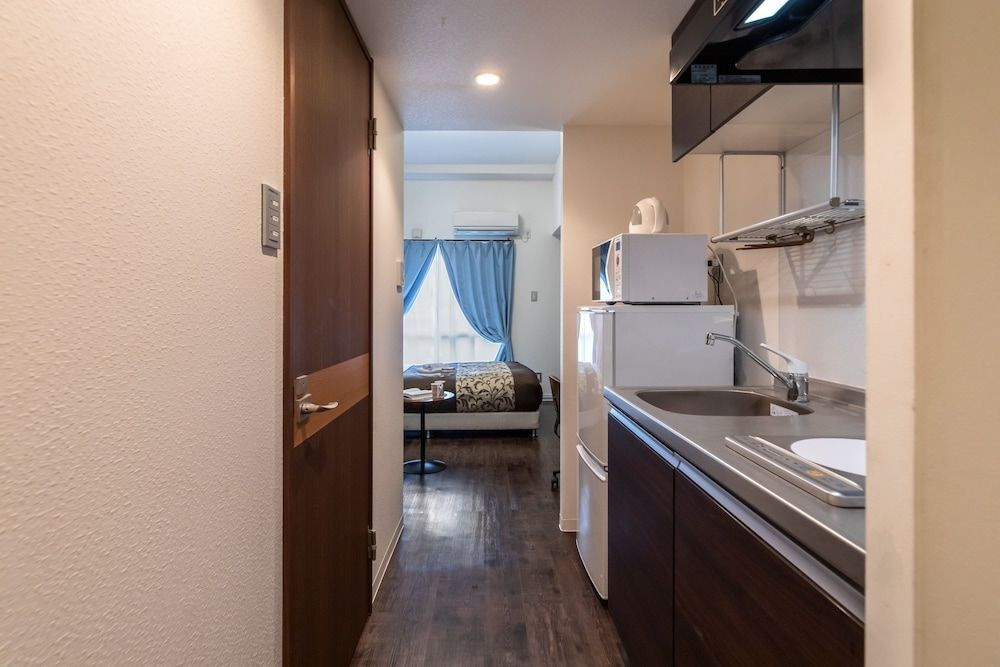 Mr.Kinjo Eminence Inn Maejima