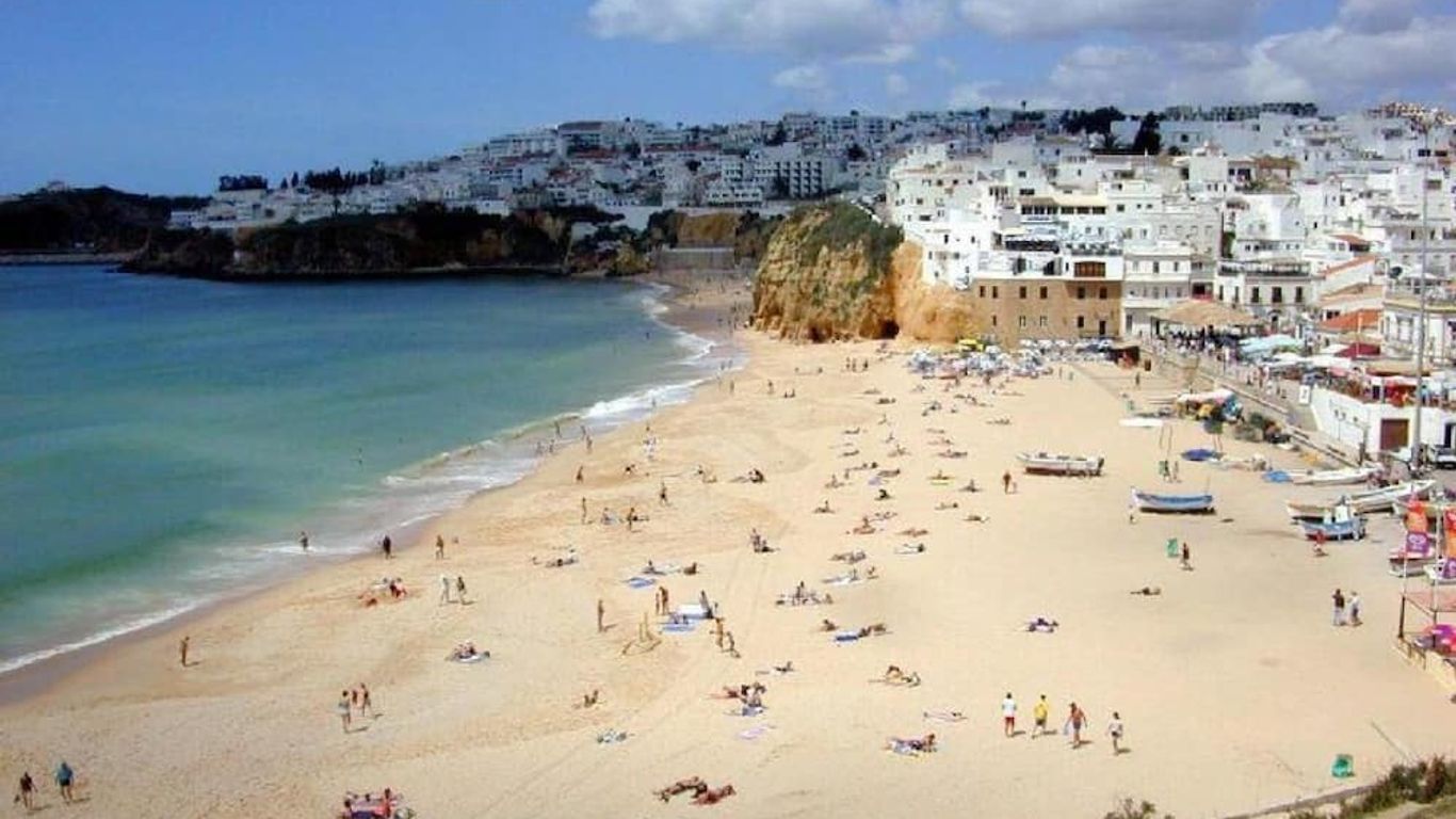 Residencial Capri by Umbral