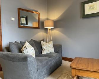 Milecastle Inn on Hadrian's Wall near Haltwhistle - Haltwhistle - Living room