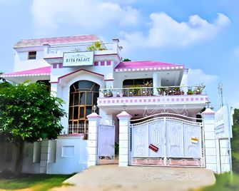Riya Villa: Luxury Stay Varanasi - Varanasi - Bâtiment