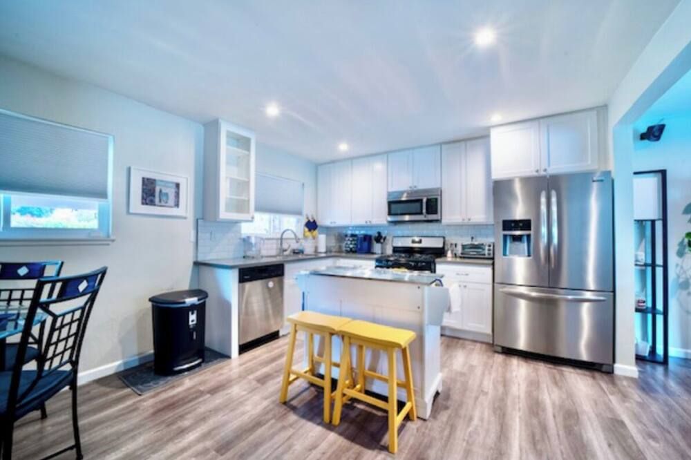Exquisite Home With Pool, Bbq, Yoga Room & Gym - לוס אנג'לס - מטבח
