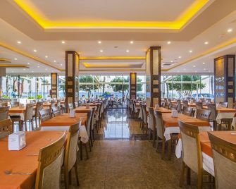 Kleopatra Ada Beach Hotel - אלניה - מסעדה