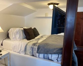 Friendly Hobbit Hole at Griffith Park - Los Ángeles - Habitación