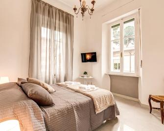 Relais La Torretta - Rome - Bedroom