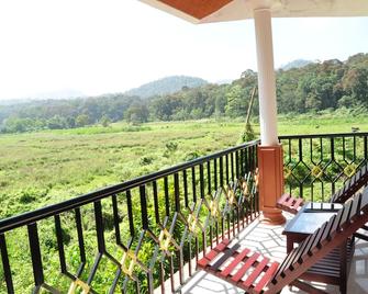 Kerala House Homestay - Thekkady - Balcony