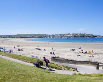 Kilkee Holiday Homes Type C by Trident Holiday Homes - Kilkee - Beach