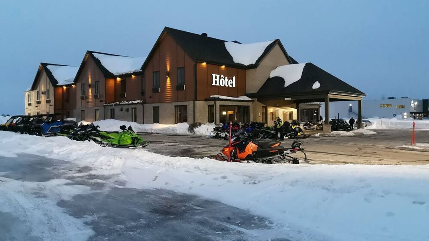 Econo Lodge Inn & Suites