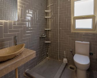 Bird Nest Near Arkan Plaza - Cairo - Bathroom