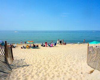 Charming Cape Cod Cottage - Brewster - Beach
