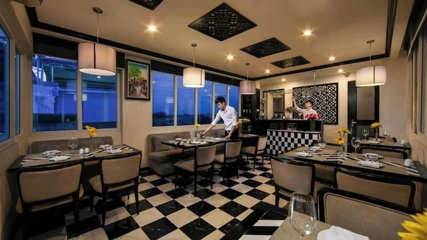 Serenity Diamond Hotel