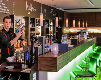 Mercure Hotel München Sued Messe - מינכן - בר