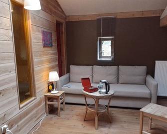 Le Chalet du Parc - Annonay - Sala de estar