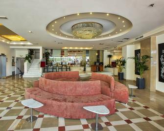 كابسيس أستوريا هيراكليون هوتل - هيراكليون - أفضل طعام