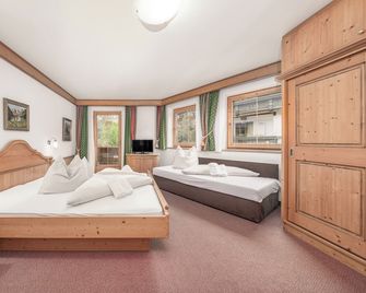 Alpenhotel Tirolerhof Gerlos - Gerlos - Slaapkamer
