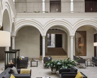 Hotel Posada Del Lucero - Sevilla - Recepción