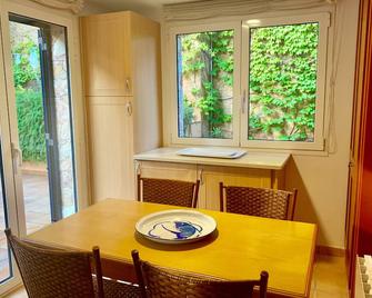 Superb Villa Near The Sea Calella De Palafrugell, Garden And Two Swimming Pools - Calella de Palafrugell - Dining room