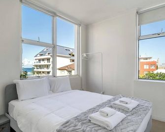 Minimalist 1BR Apartment in Prime Manly Location - Manly - Bedroom