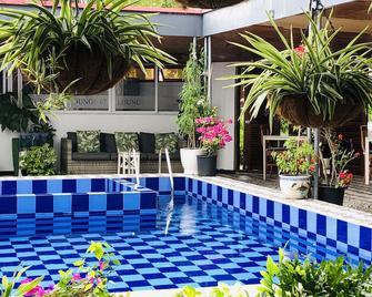 Holland Lodge Paramaribo - Paramaribo - Pool