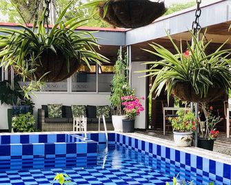 Holland Lodge Paramaribo - Paramaribo - Pool
