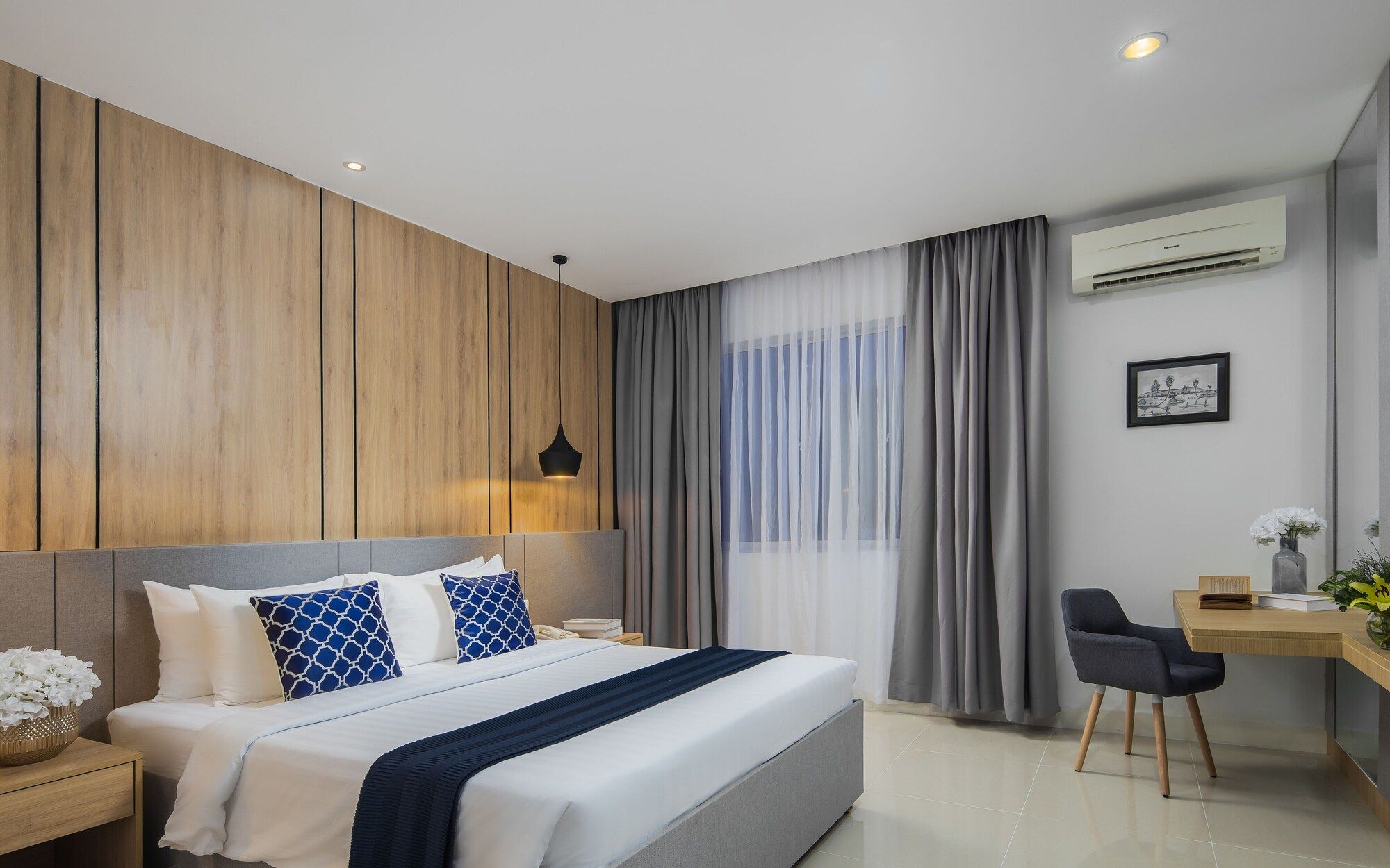Altos Hotel - Phnom Penh