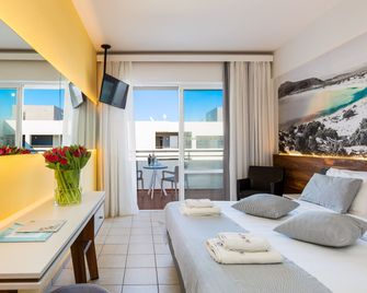 Atrium Ambiance Hotel - ריתימנו