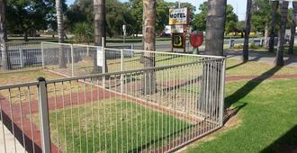 Sunraysia Motel & Holiday Apartments - Mildura