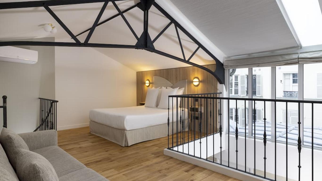 尤娜布蘭奇 (前麥爾住宿蒙馬特)