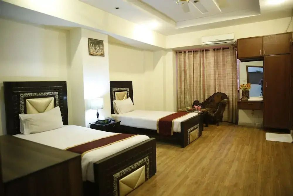 هوتل بريميير إن