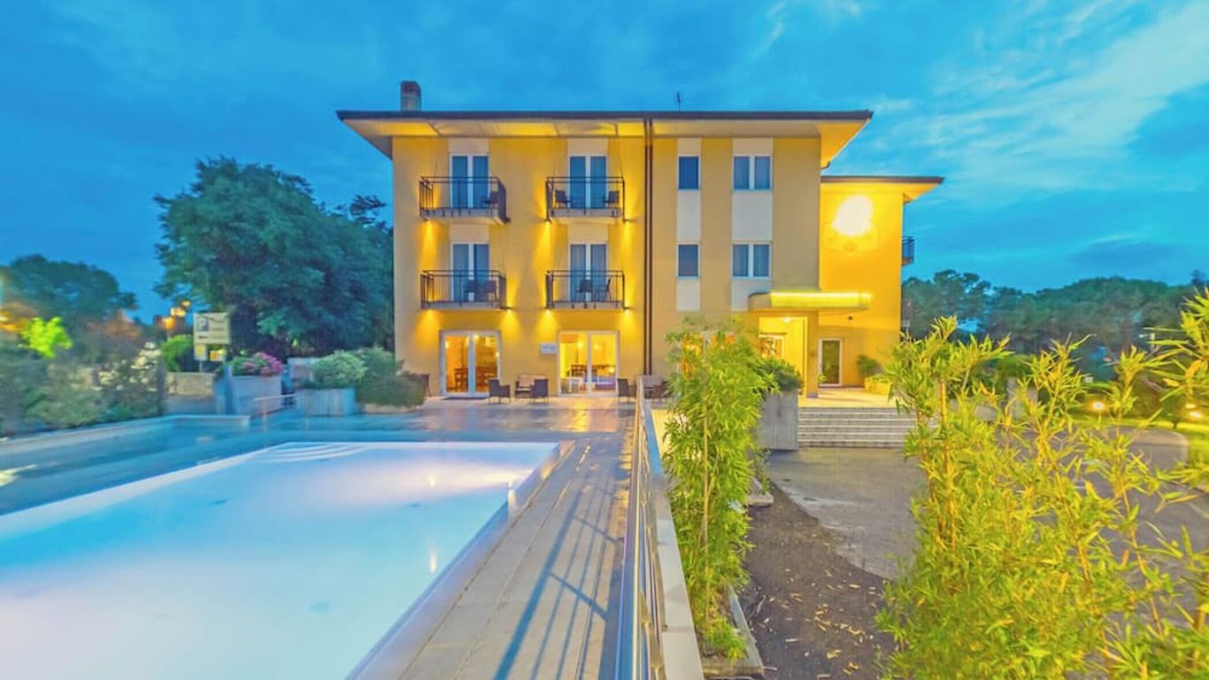 Hotel Nuova Barcaccia