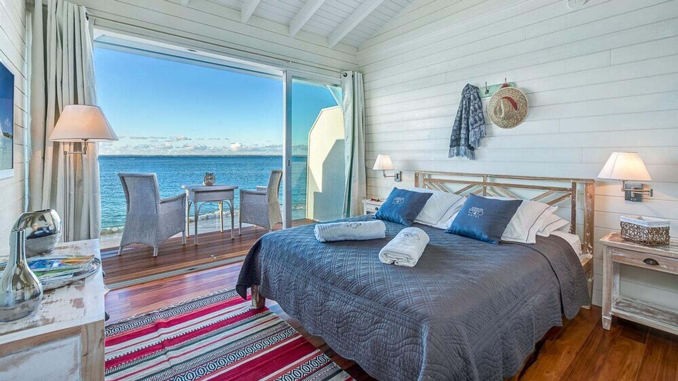 Le Temps des Cerises Hotel Beach