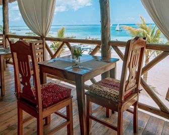 Sansi Kendwa Beach Resort - Kendwa - Ravintola