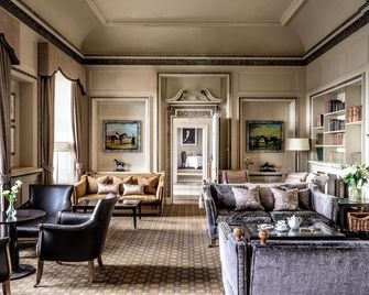 Wood Hall Hotel and Spa - Везербі - Лаунж