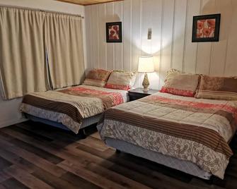 Cedars Motel - Princeton - Спальня