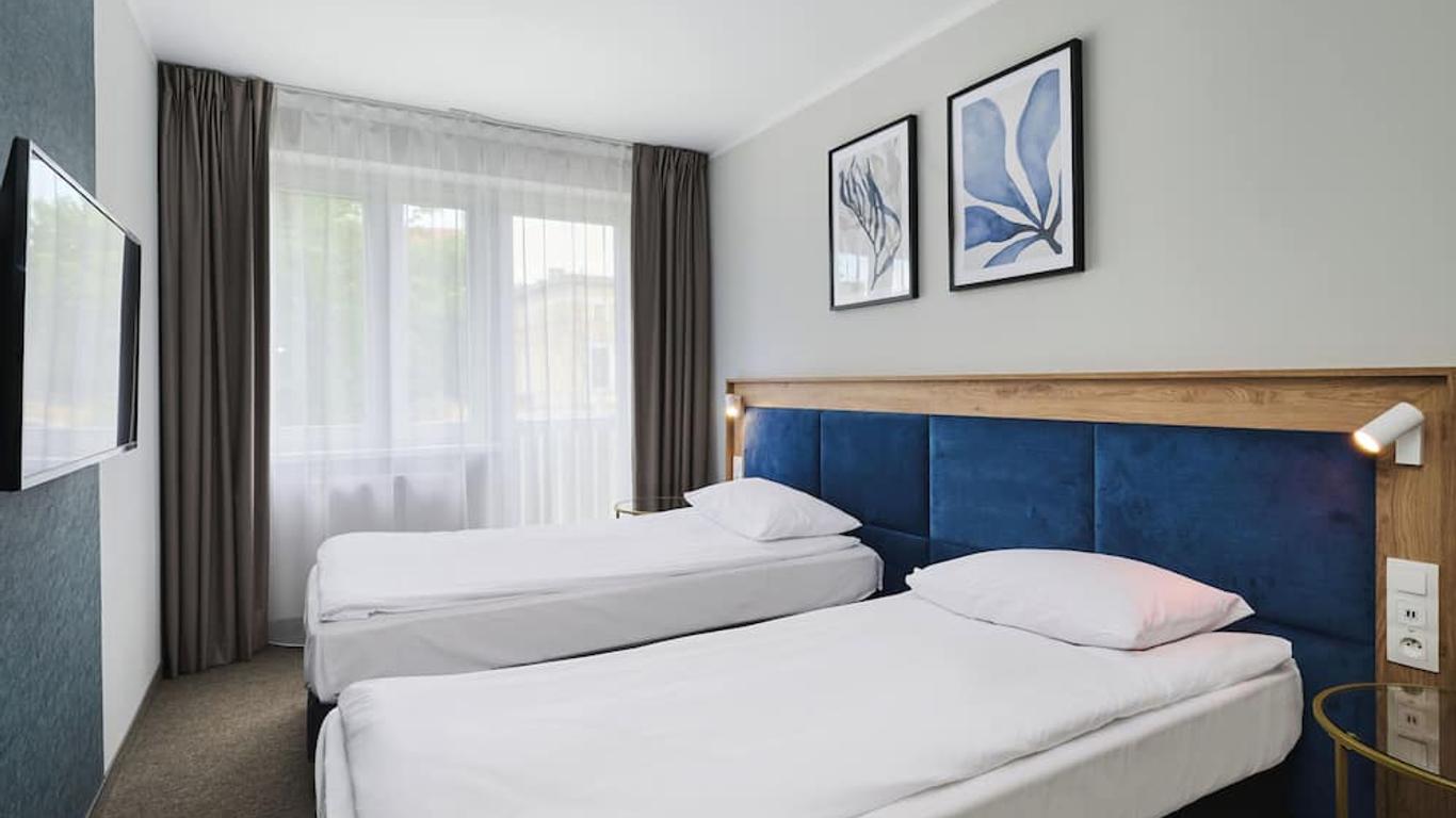 هوتل هالو تورون