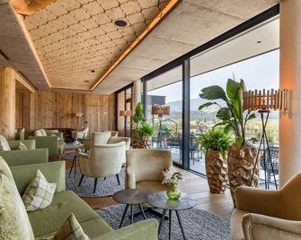Hotel Penzinghof - Oberndorf in Tirol - Lounge