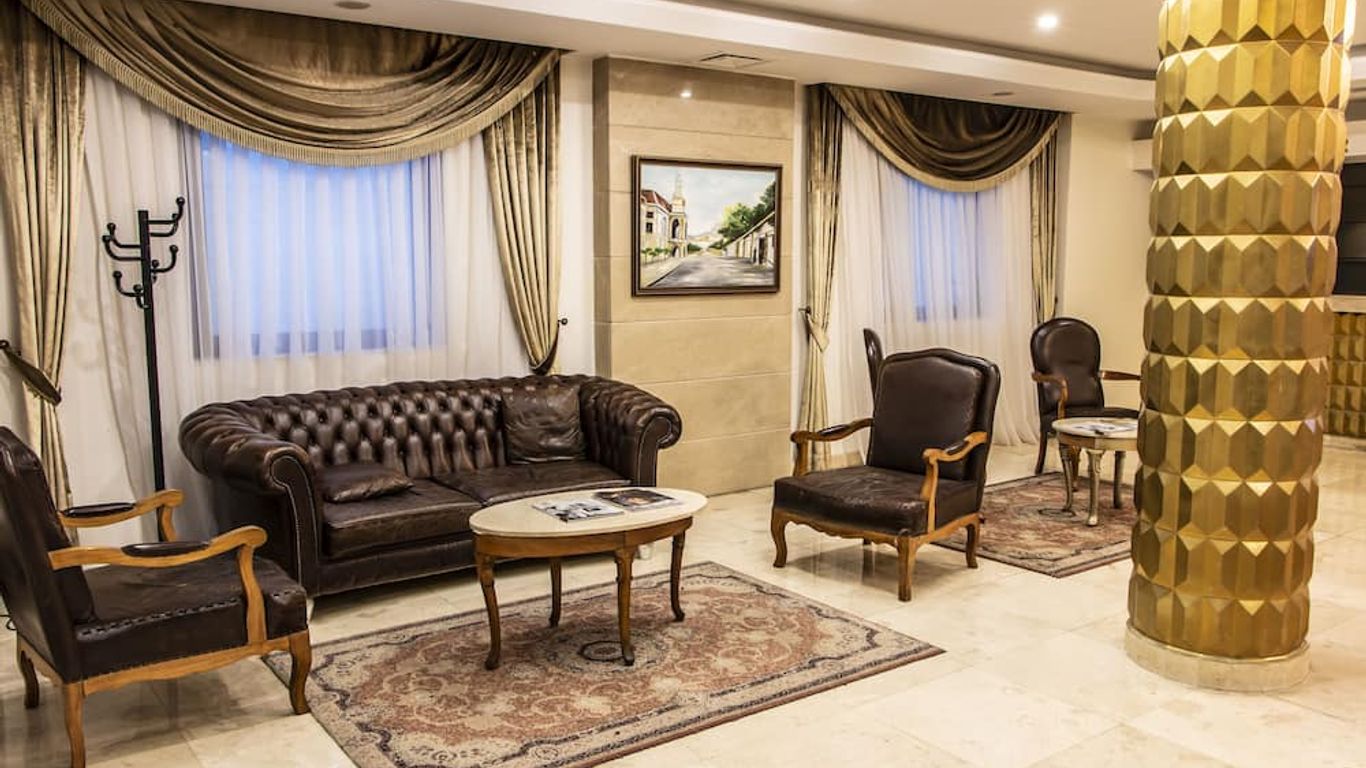 Atropat Old City Hotel